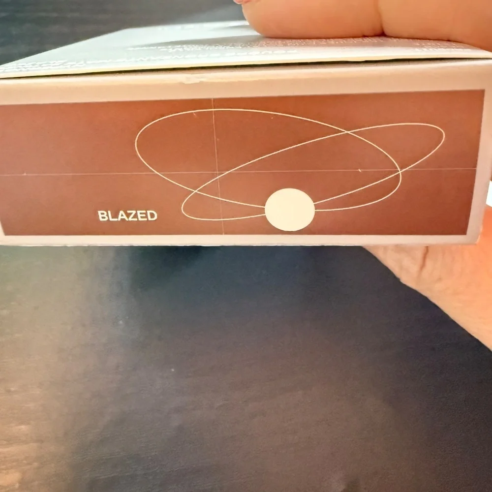 🌺5/$35🌺 R.E.M beauty- Hypernova Satin Matte Bronzer (Blazed)